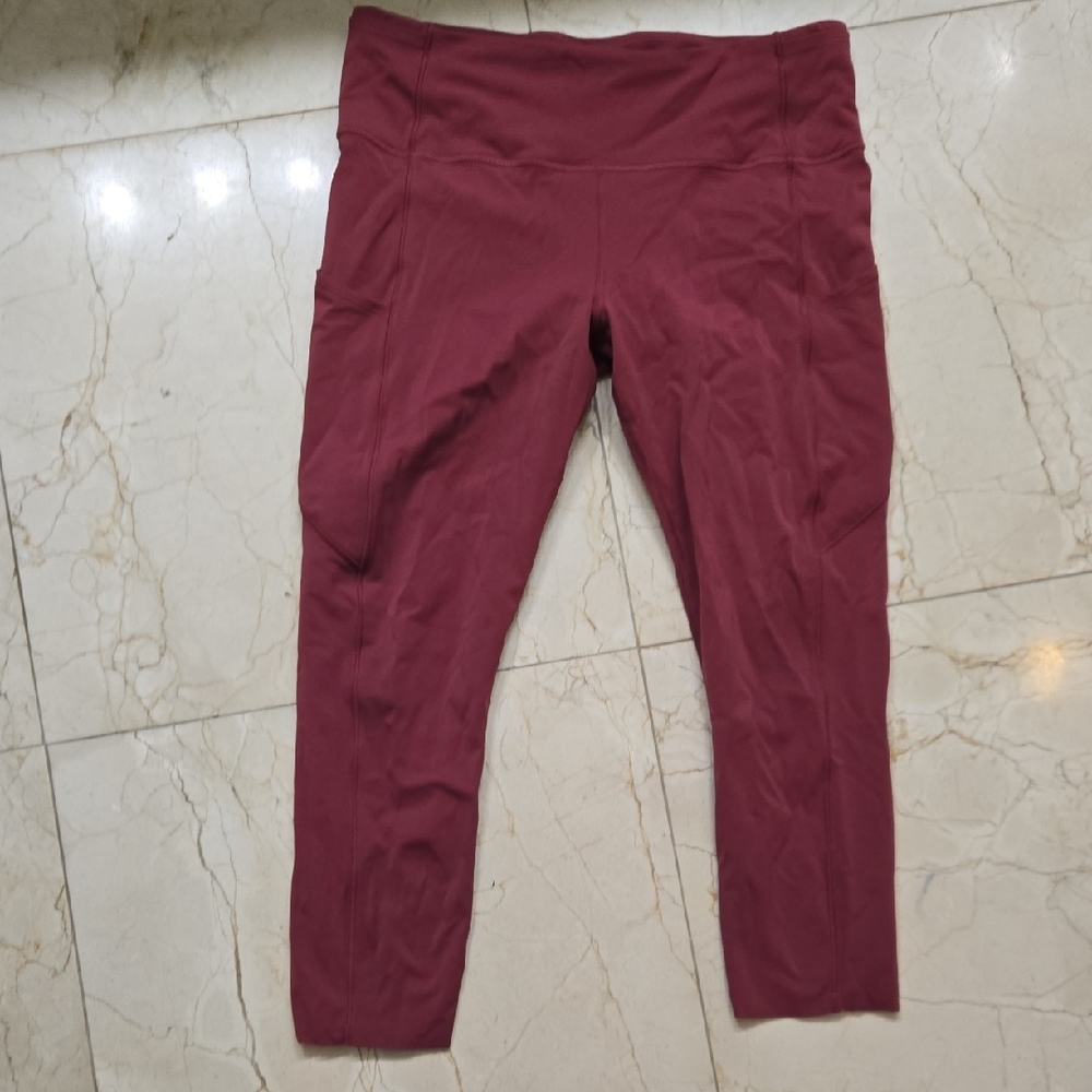 Lululemon Size 12 Leggings with POCKETS